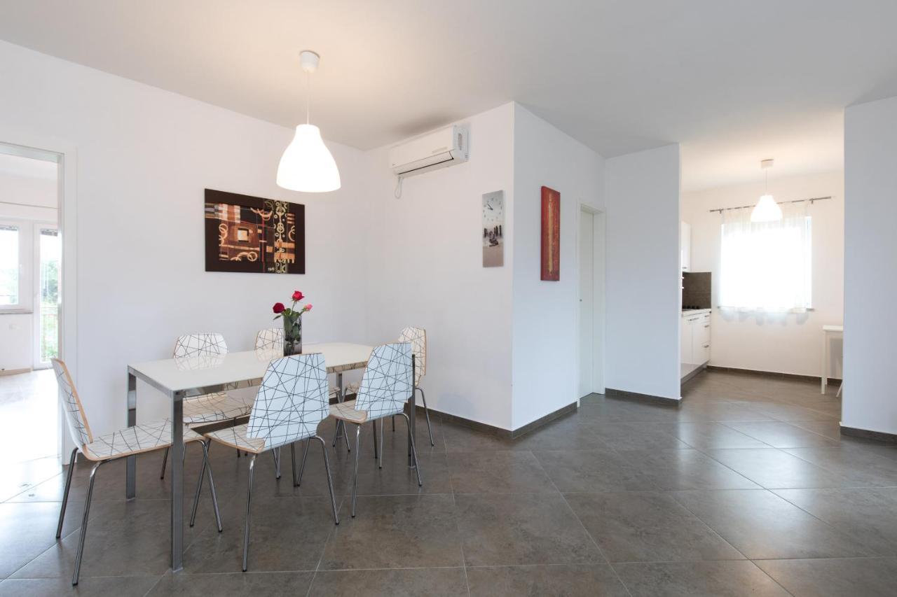 Apartmani Laura Krk Krk Town Eksteriør billede